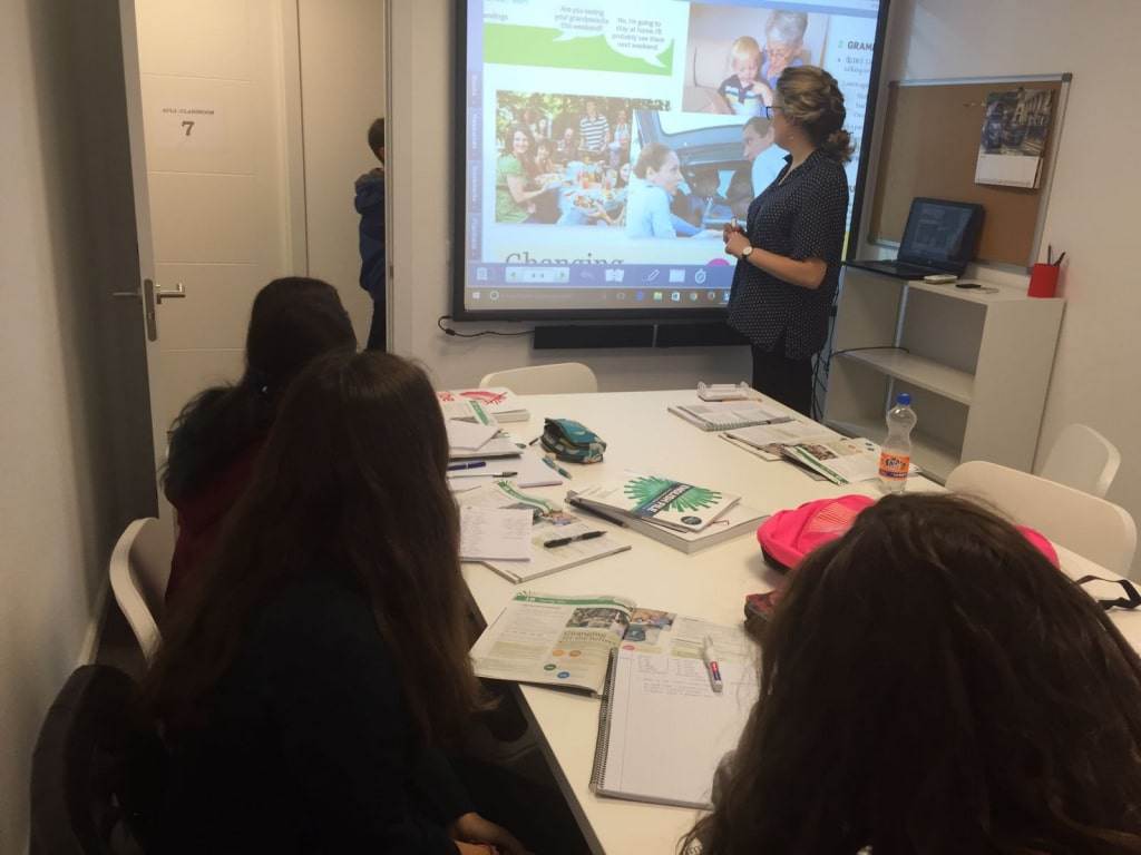 Cademia de ingles (13)